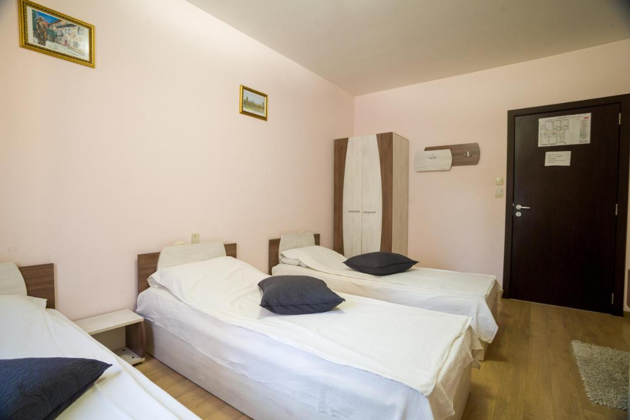 Hotel Verona Byala  Buitenkant foto